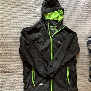 Lightweight rain jacket